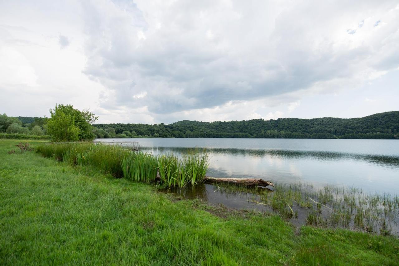 Agriturismo Lago Di Mezzano Valentano المظهر الخارجي الصورة