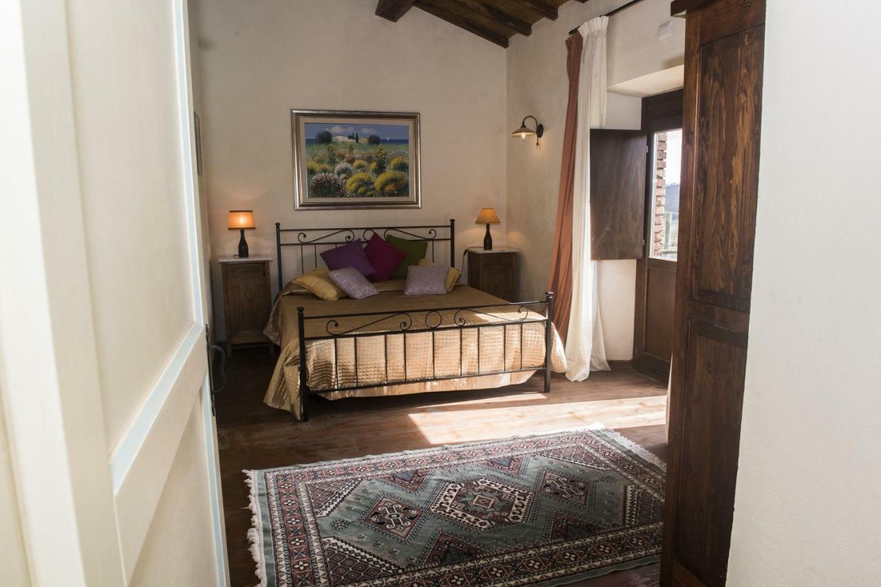 Agriturismo Lago Di Mezzano Valentano المظهر الخارجي الصورة