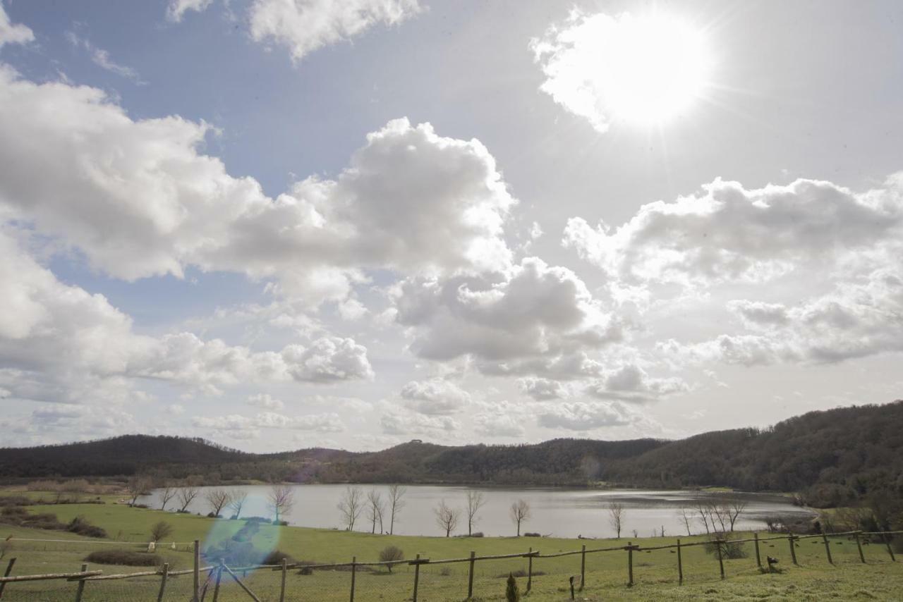 Agriturismo Lago Di Mezzano Valentano المظهر الخارجي الصورة